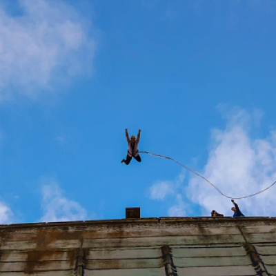 E-motion market - Прыжок с моста над парком Динамо Воронежская область